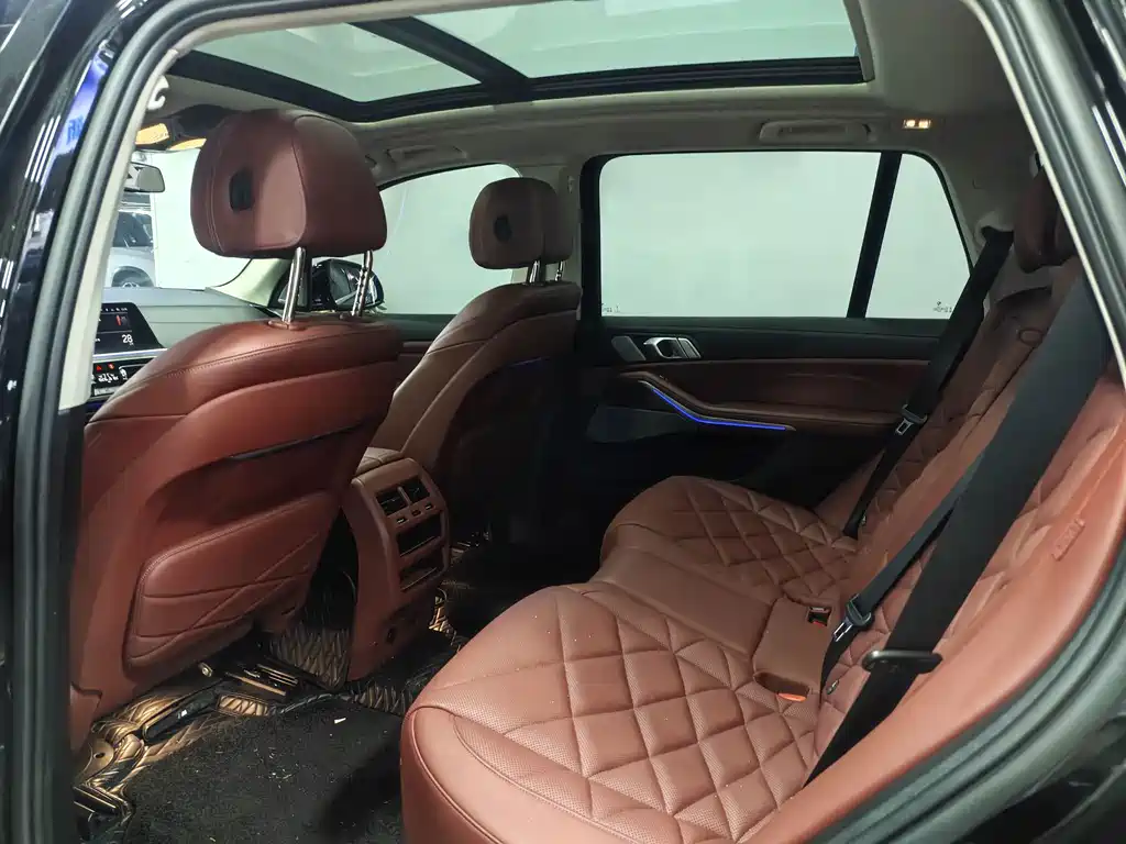 BMW X5 — миниатюра 7