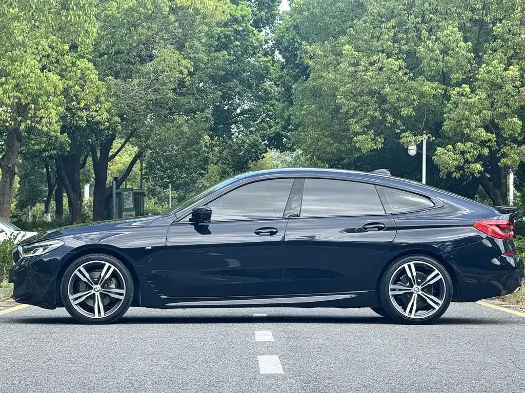 BMW 6 Series GT — миниатюра 3