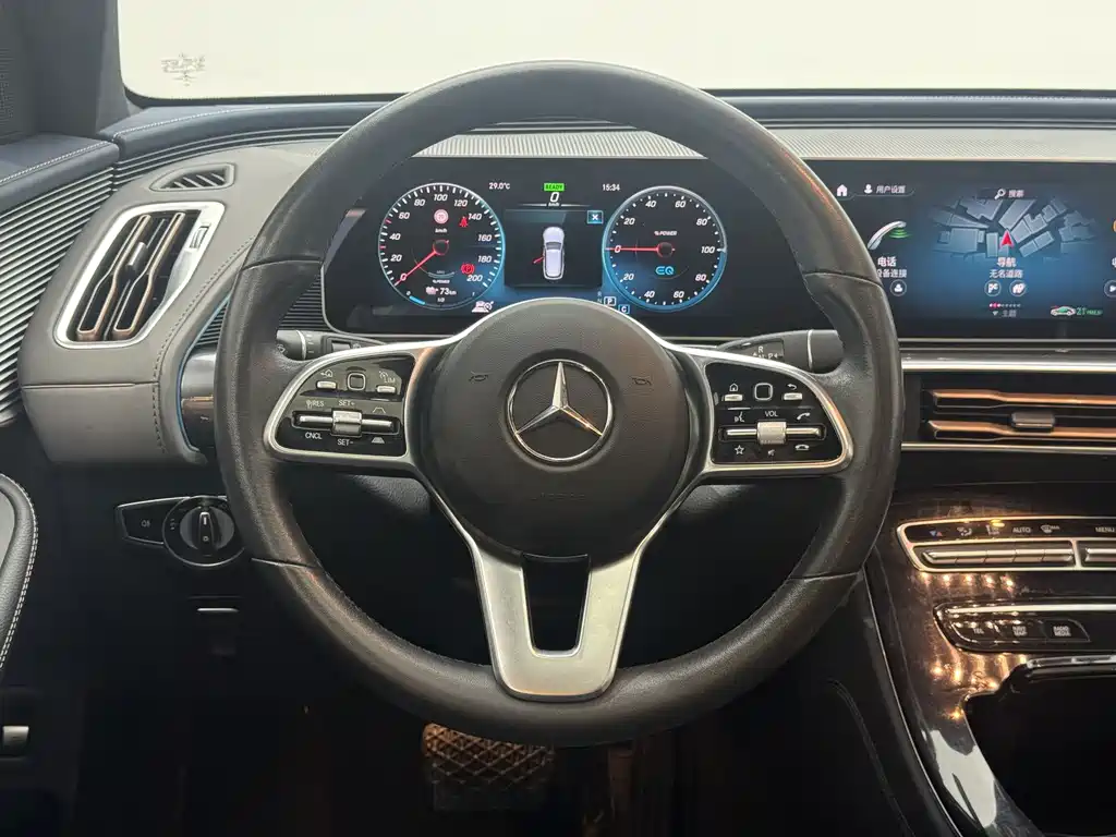 Mercedes-Benz EQC — миниатюра 19