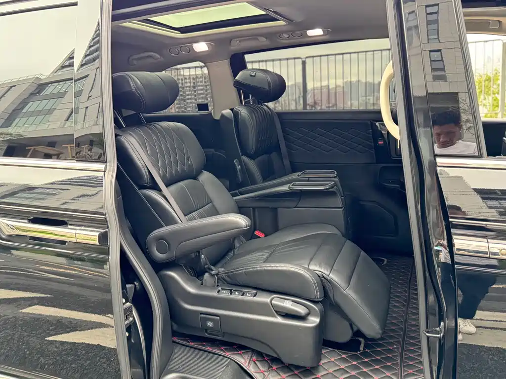 Honda Elysion — миниатюра 18