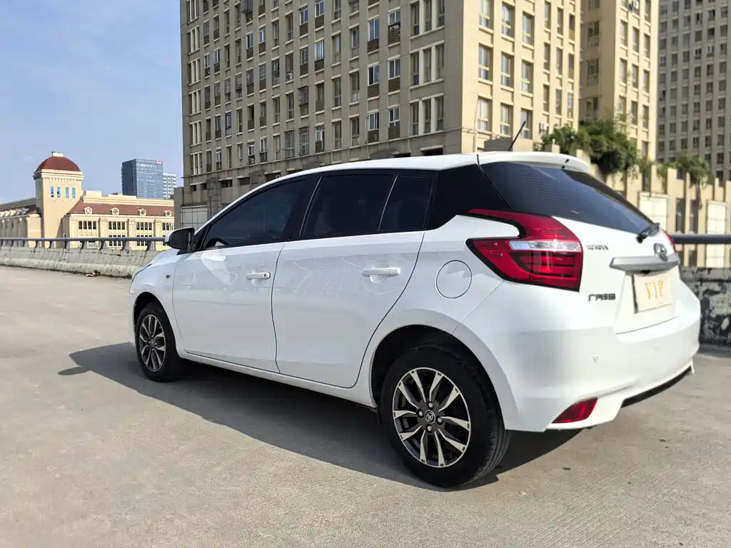 Toyota Yaris L — миниатюра 38