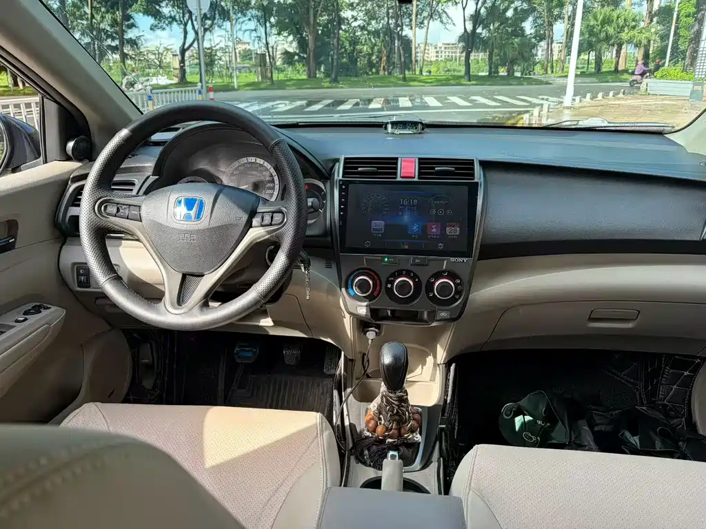 Honda City Classic — миниатюра 9