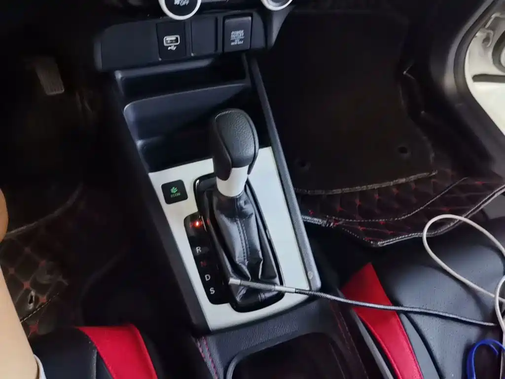 Honda Fit — миниатюра 14