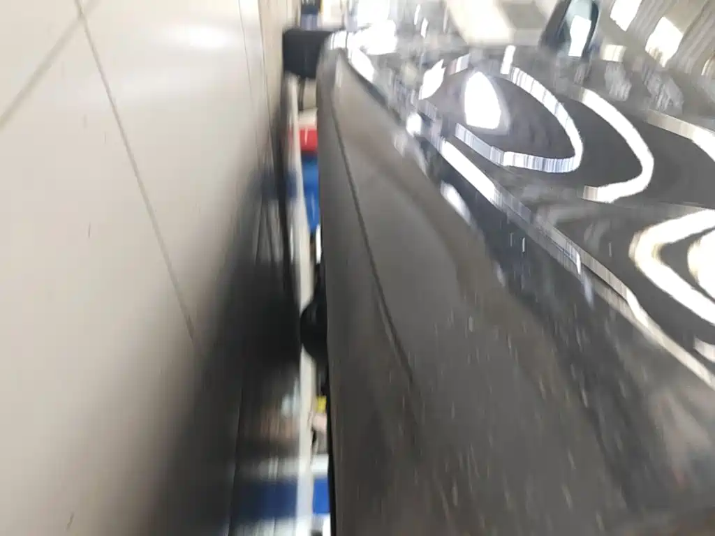 Tesla Model 3 — миниатюра 22