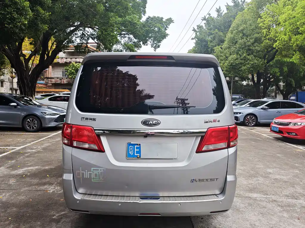 JAC Motors RUIFENG M4