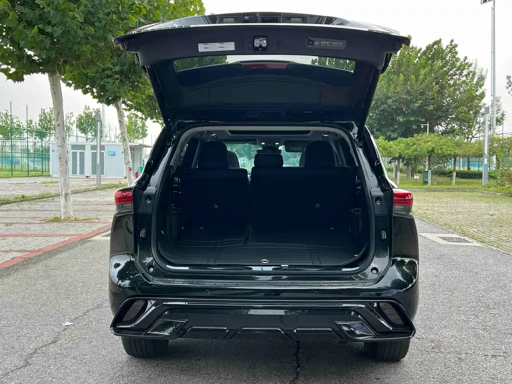 Toyota Highlander — миниатюра 5
