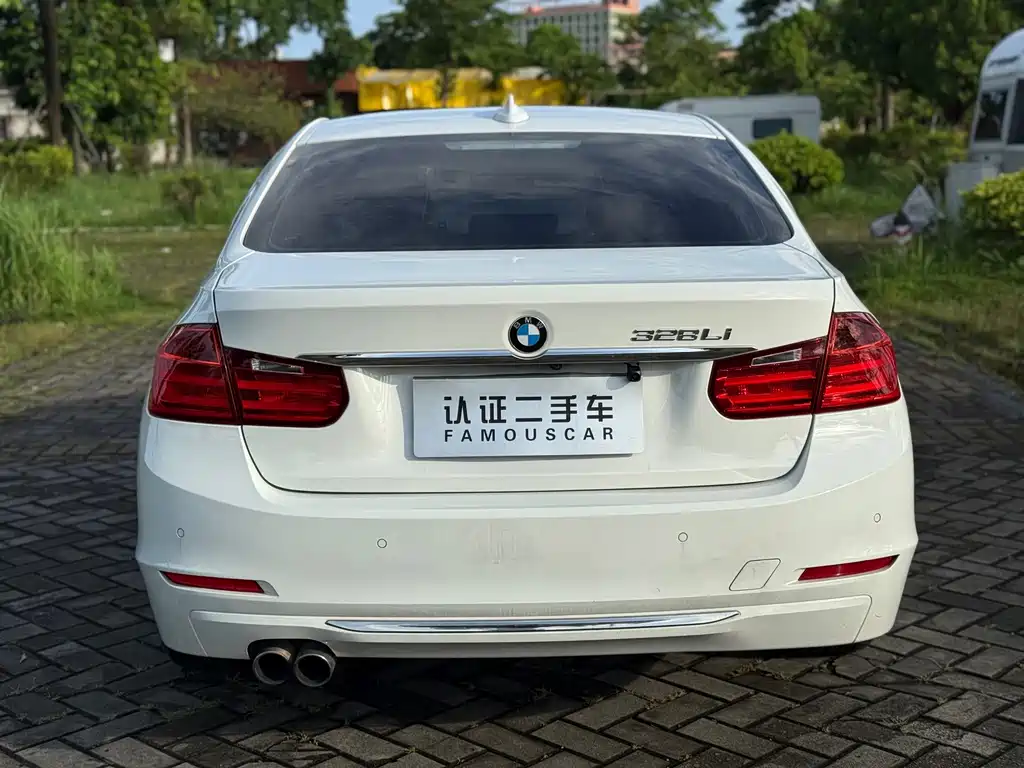 BMW 3 Series — миниатюра 18