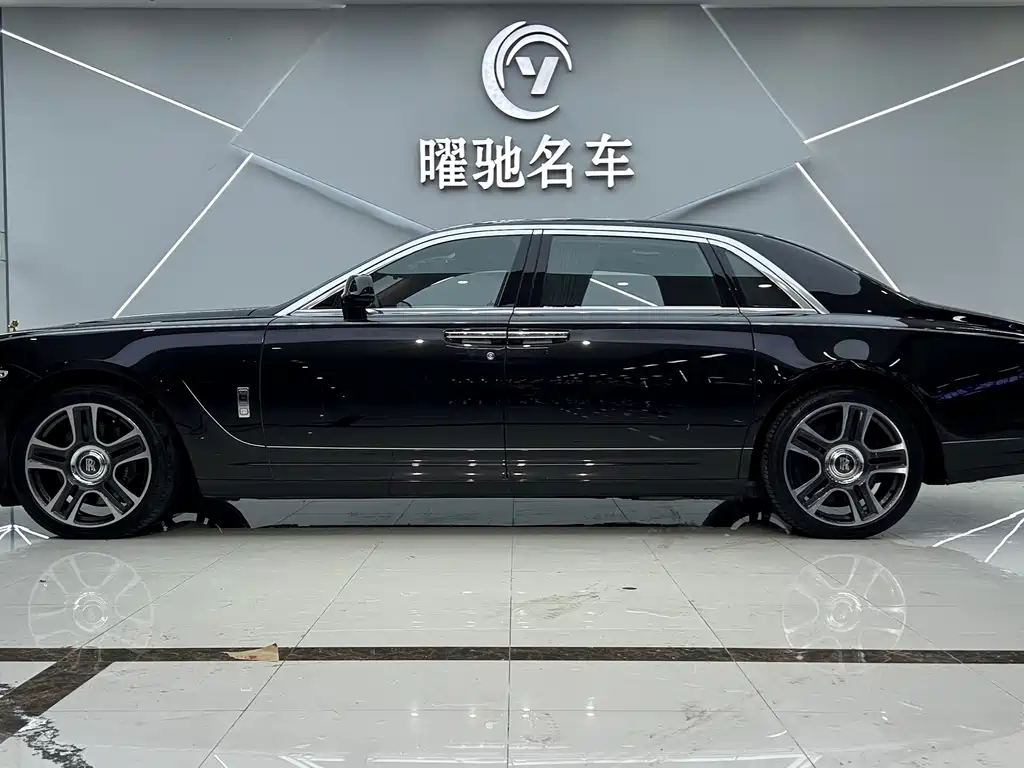 Rolls-Royce Ghost — миниатюра 3