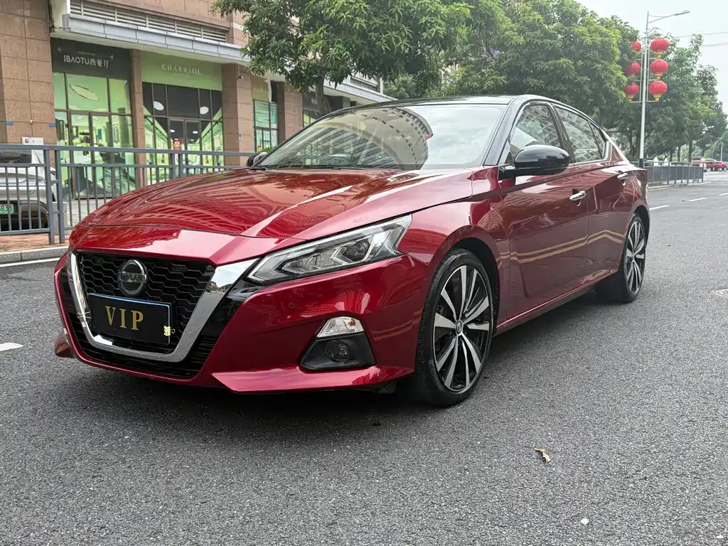 Nissan Teana