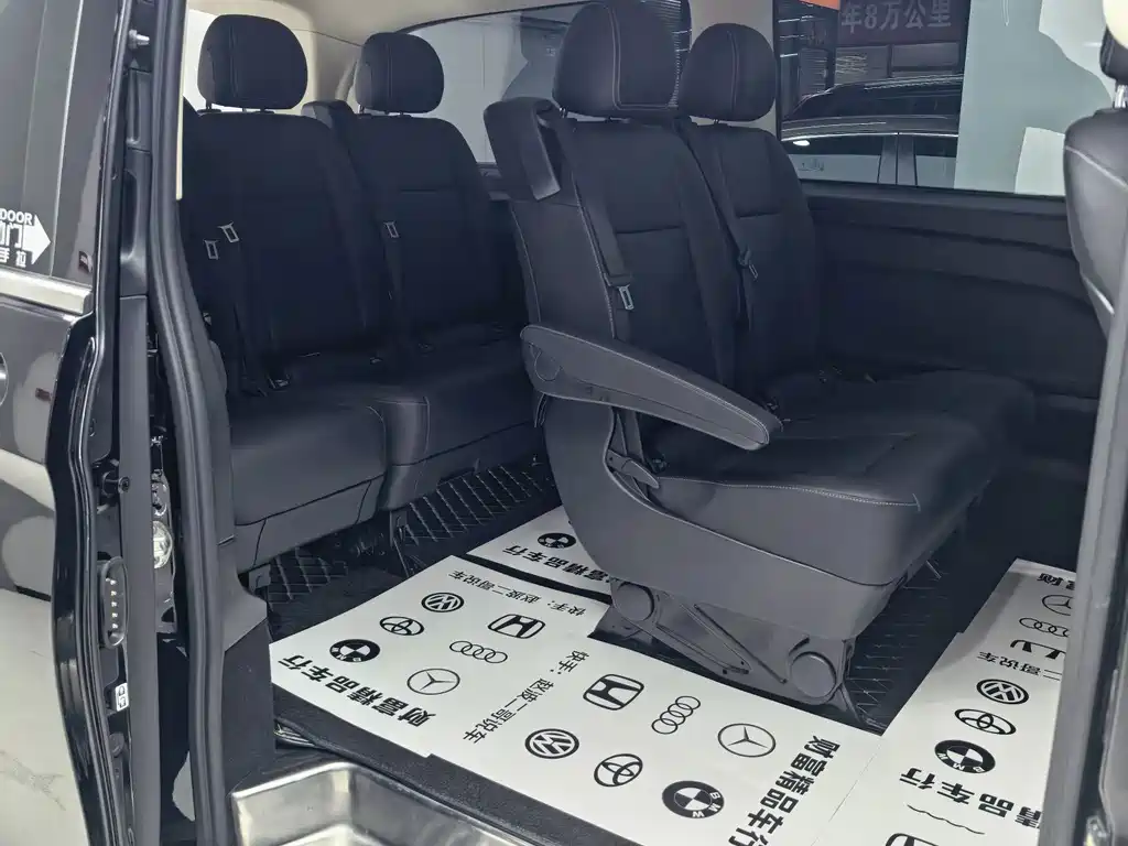 Mercedes-Benz Vito — миниатюра 6