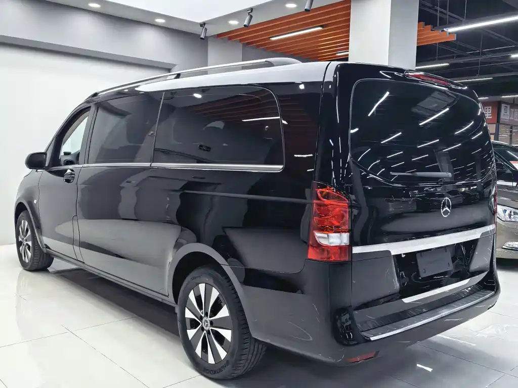 Mercedes-Benz Vito — миниатюра 18