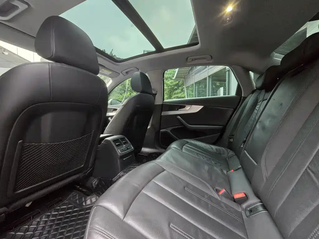 Audi A4L — миниатюра 15