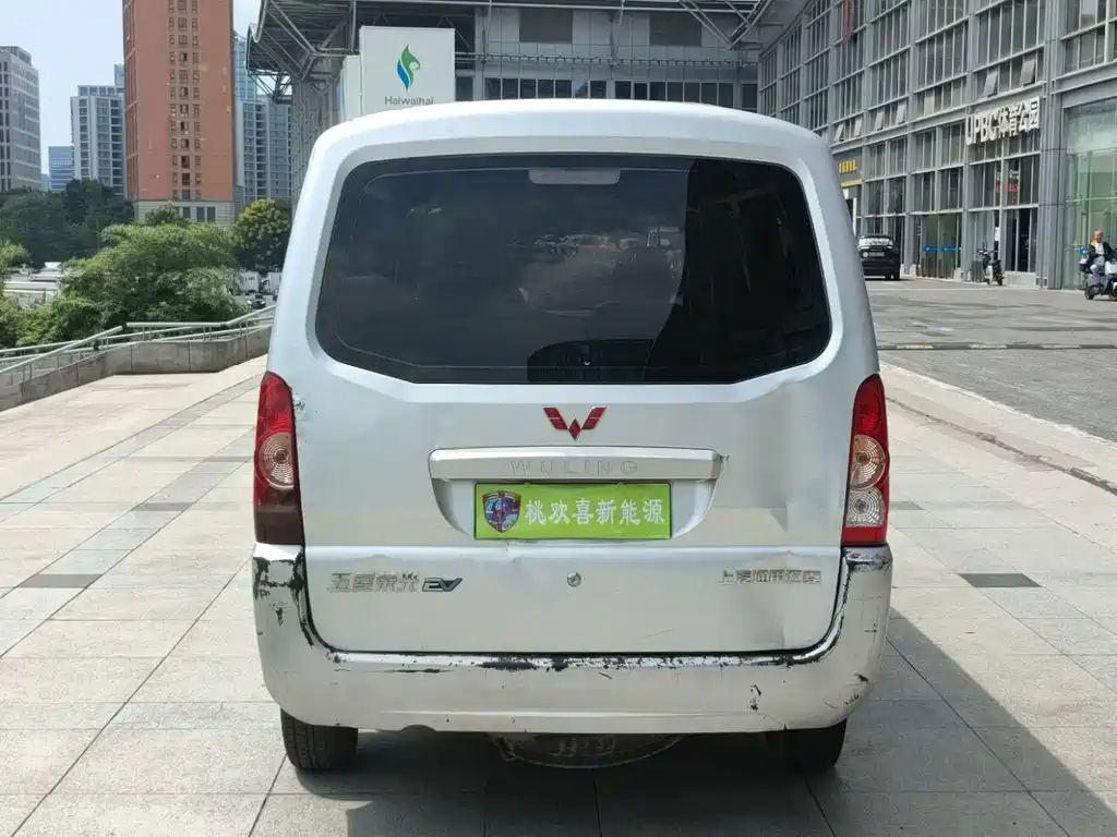Wuling Rongguang EV — миниатюра 8