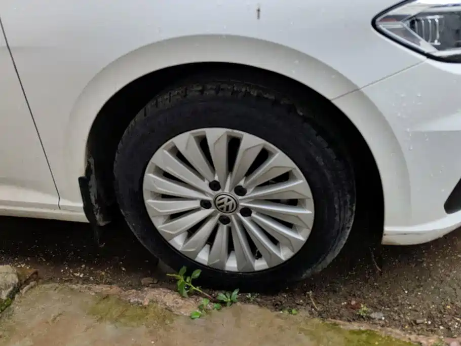 Volkswagen Lavida — миниатюра 6