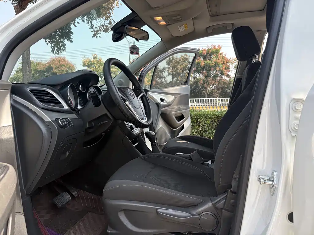 Buick Encore — миниатюра 8