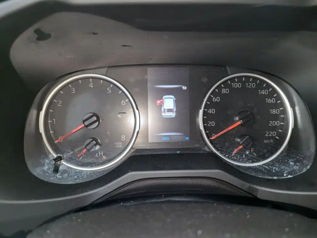 Toyota RAV4 — миниатюра 24