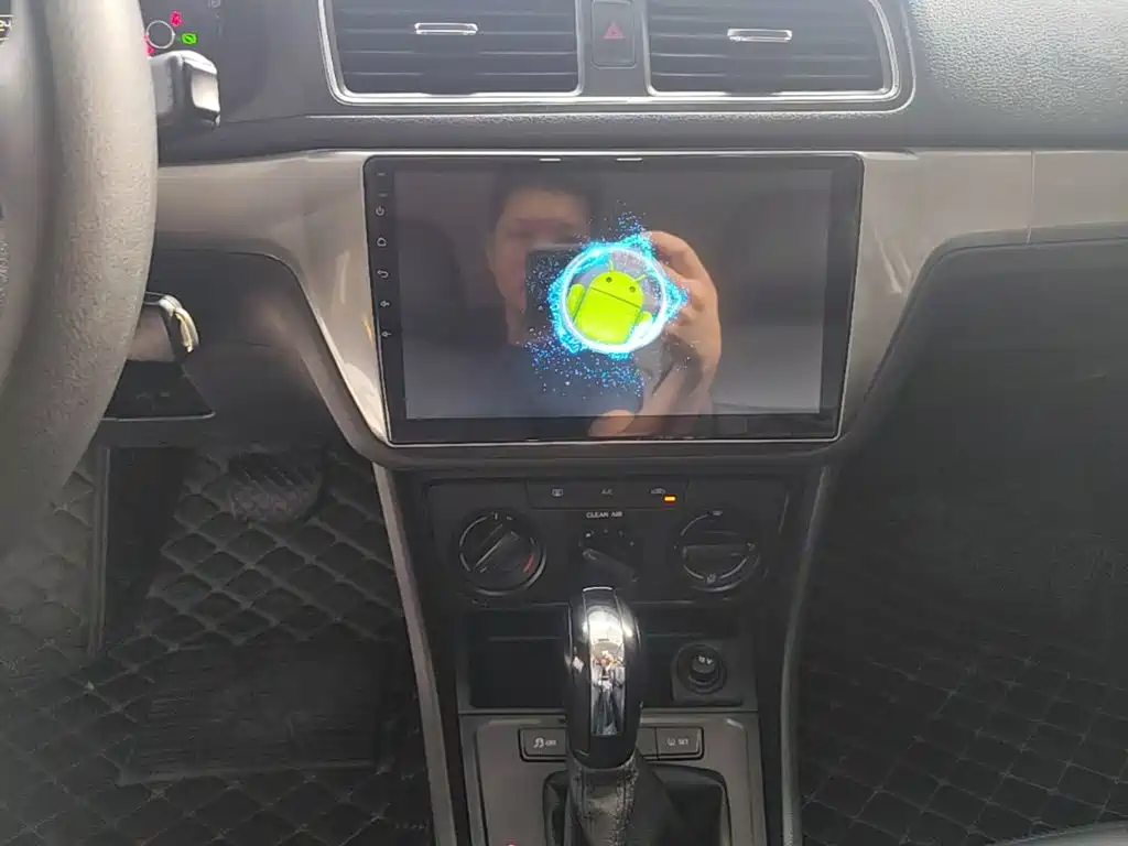 Volkswagen Lavida — миниатюра 13