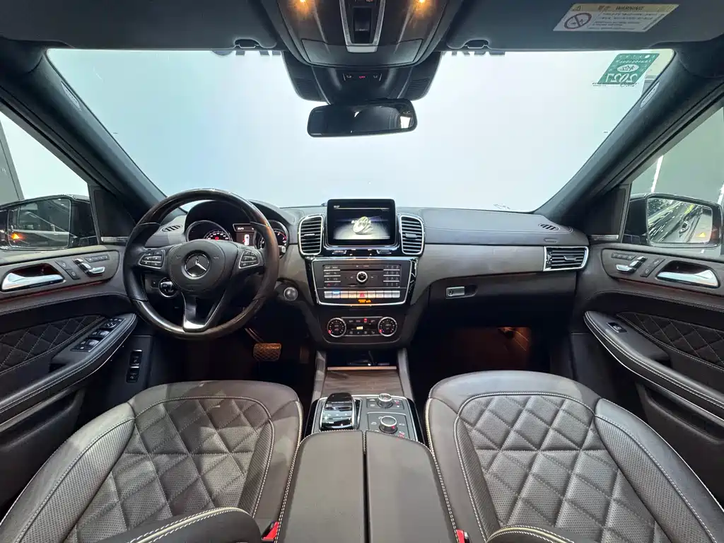 Mercedes-Benz GLS 2018 GLS 500 4MATIC