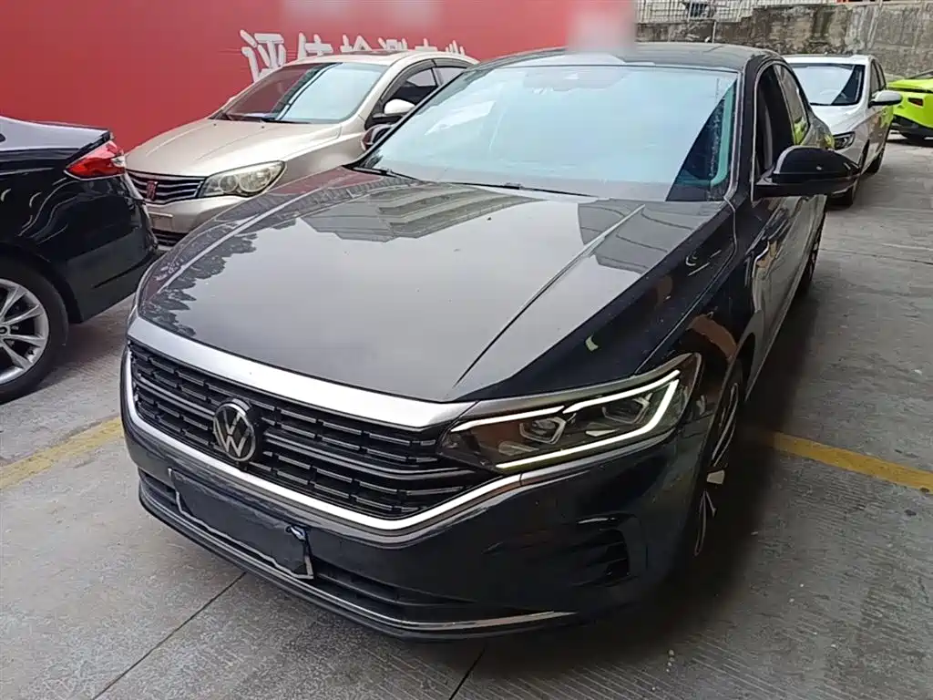 Volkswagen Passat 2024