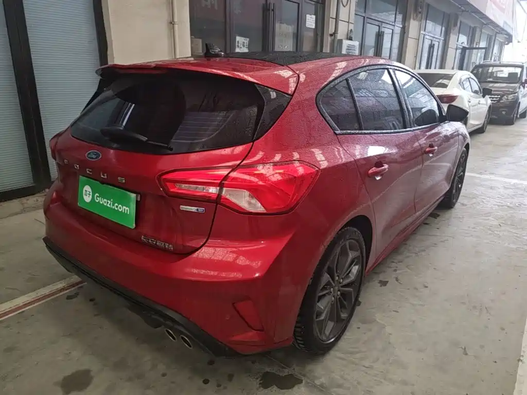 Ford Focus — миниатюра 7