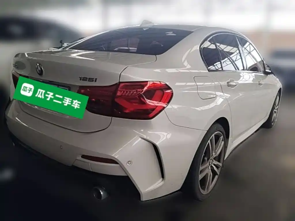 BMW 1 Series — миниатюра 10