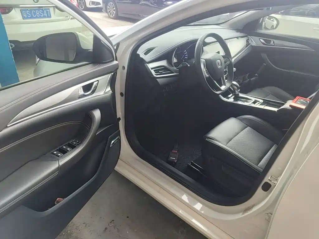 Changan Eado — миниатюра 16