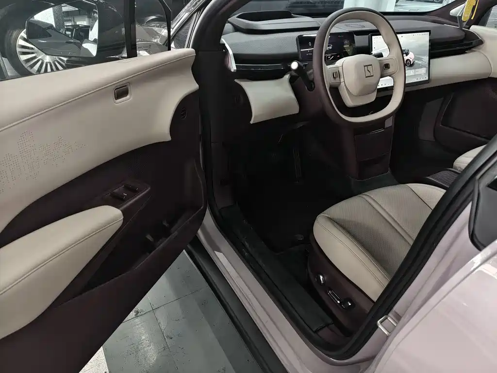 ZEEKR EXTREME KRYPTON X