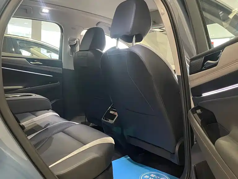 Volkswagen ID.7 VIZZION — миниатюра 17