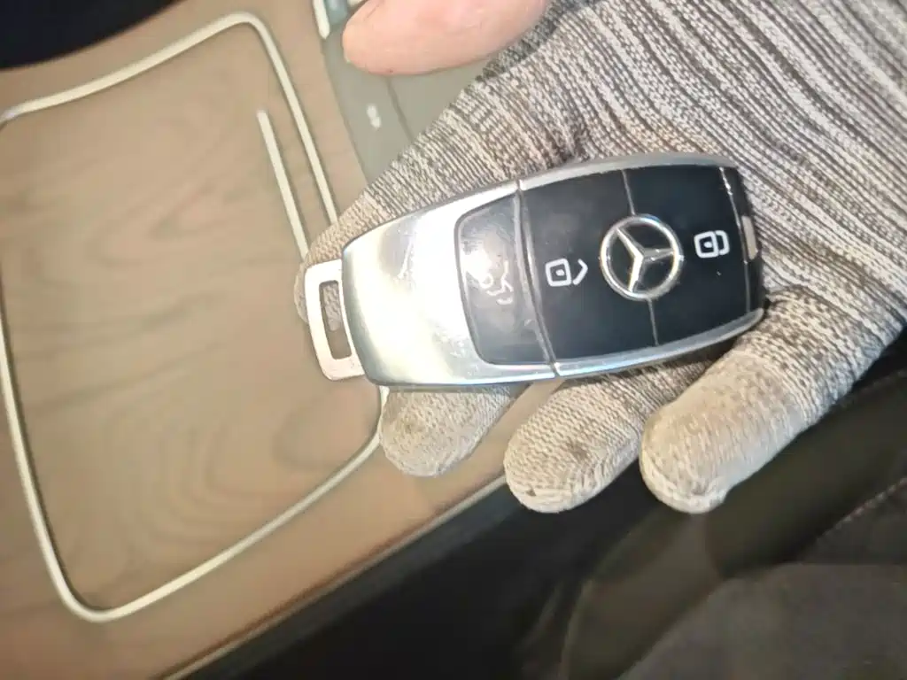 Mercedes-Benz E-Class New Energy — миниатюра 9