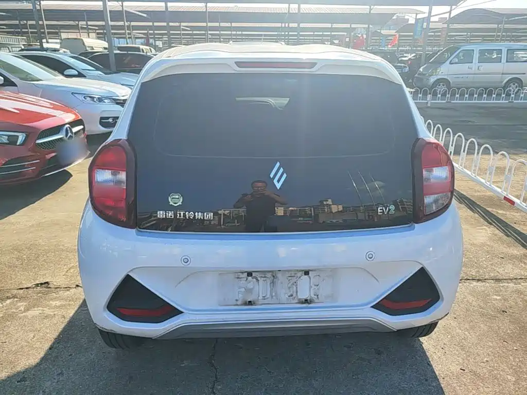 JMEV EV2 — миниатюра 6