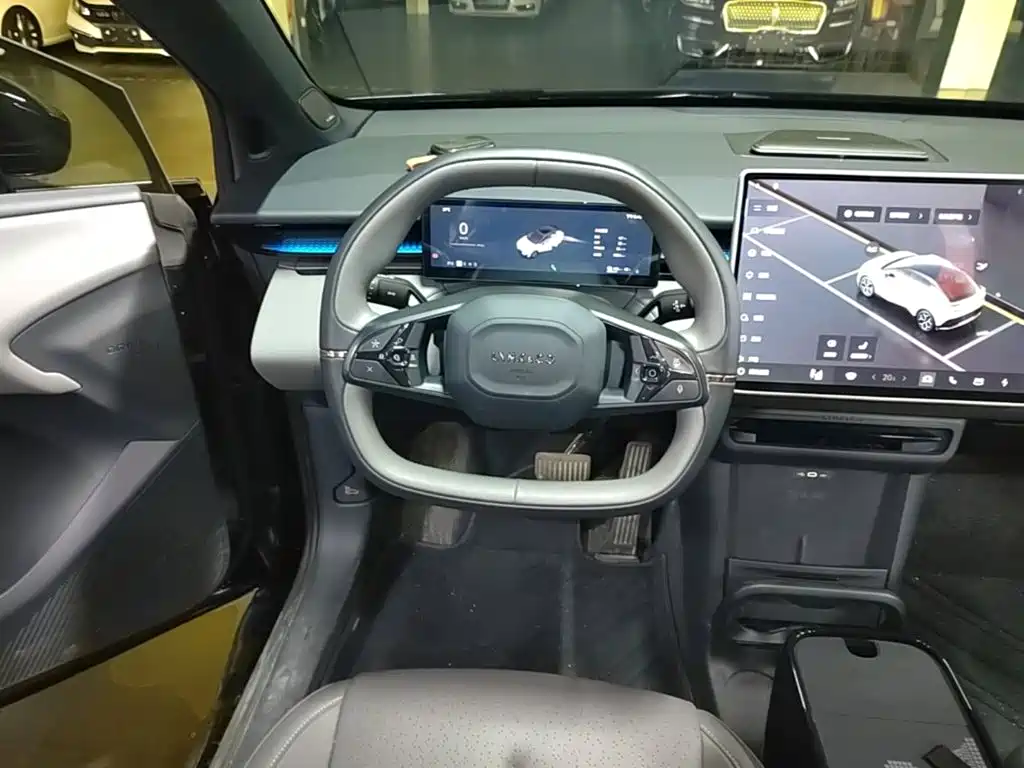 Lynk & Co Z20 — миниатюра 11