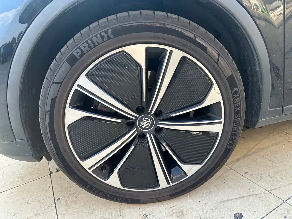 BYD Tang New Energy — миниатюра 8