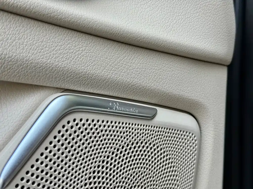 MERCEDES-BENZ V CLASS