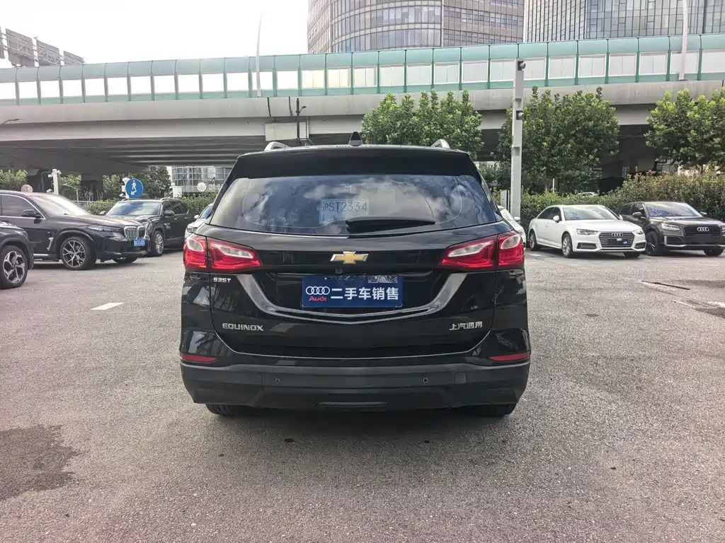 Chevrolet Equinox — миниатюра 5