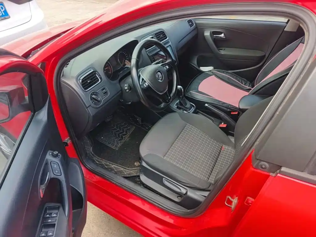 Volkswagen Polo — миниатюра 16