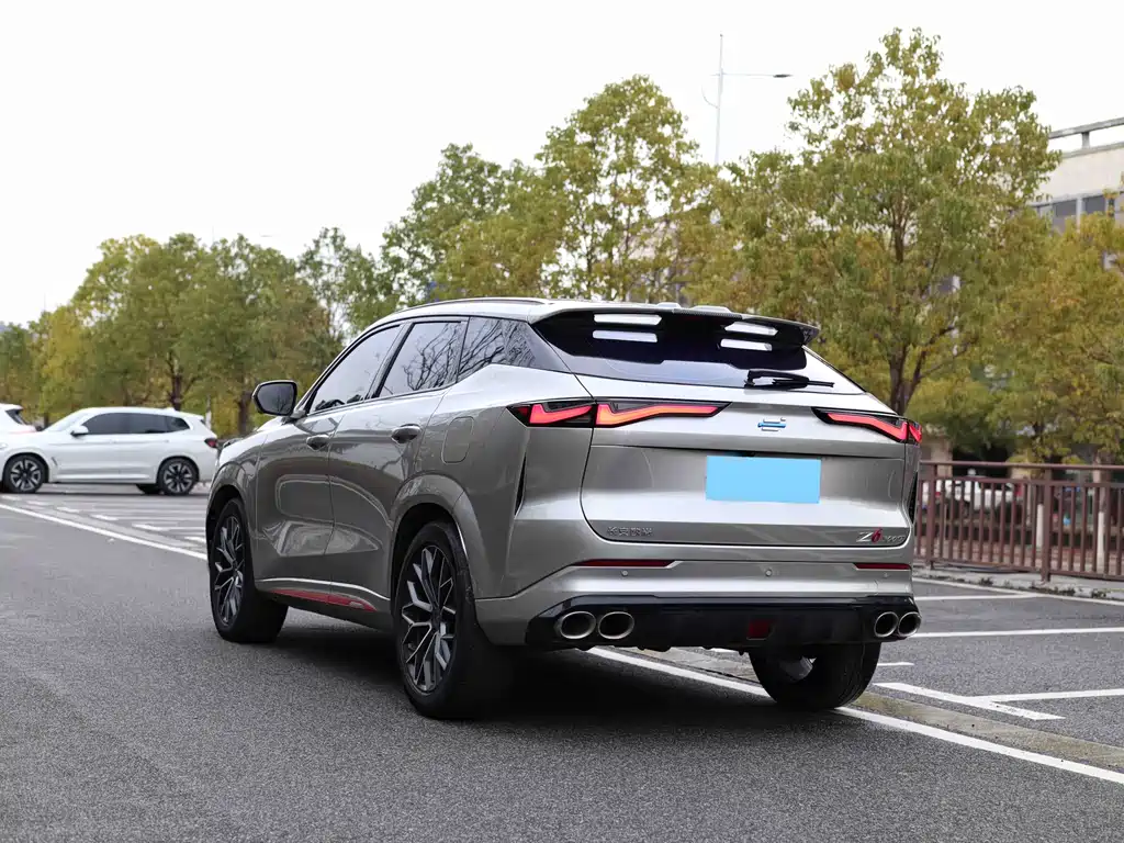 CHANGAN CHANGAN AUCHAN Z6