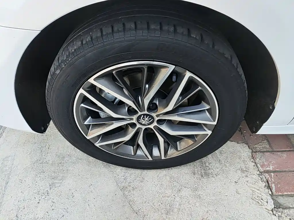 BYD Qin PLUS — миниатюра 23