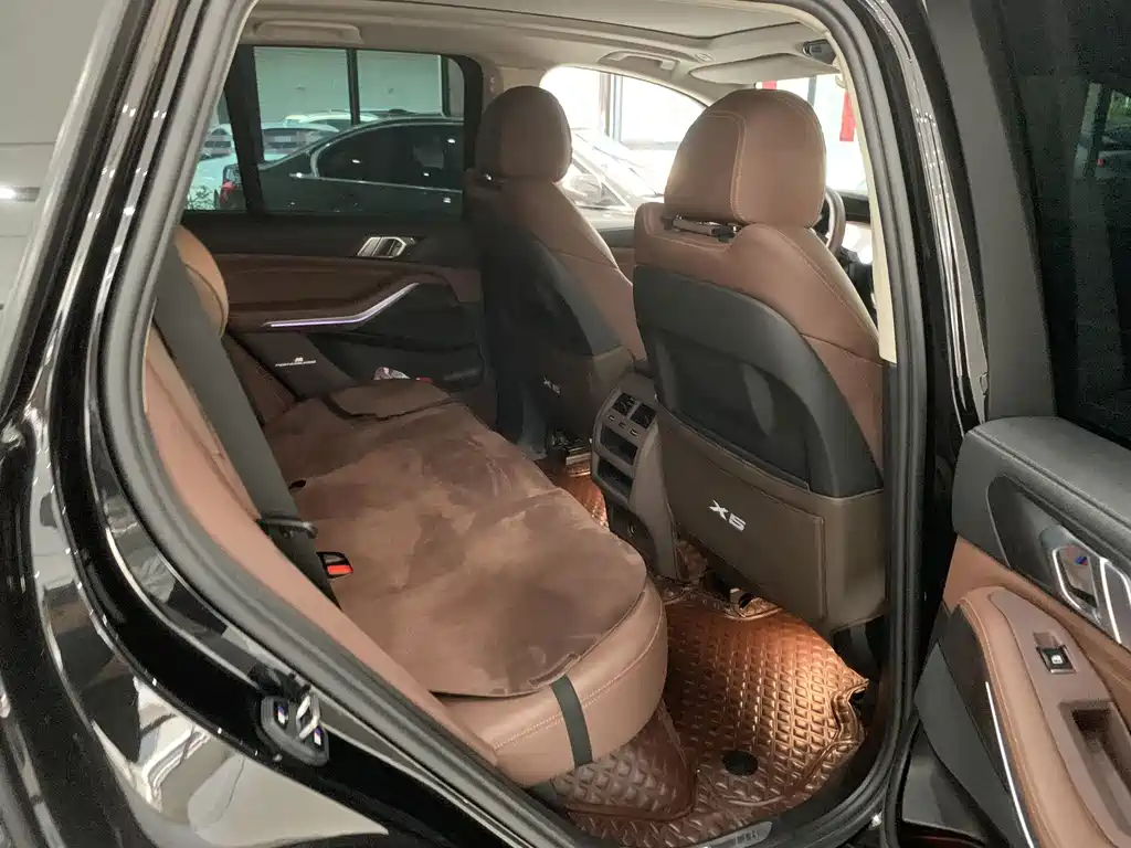 BMW X5 (Import) — миниатюра 10