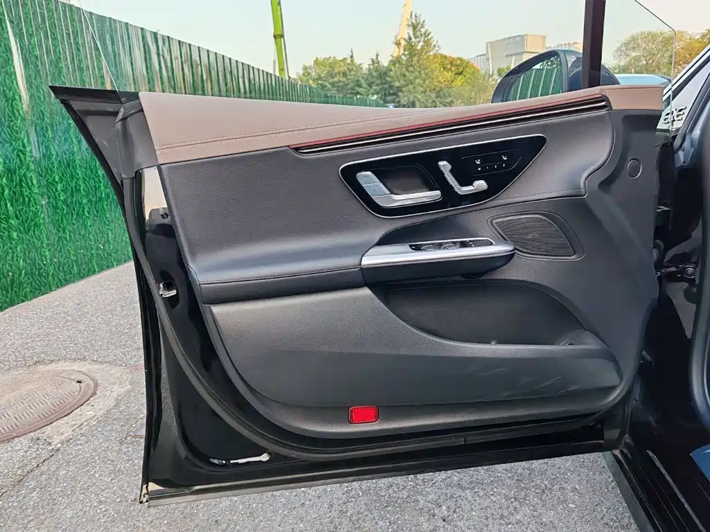 Mercedes-Benz EQE — миниатюра 9