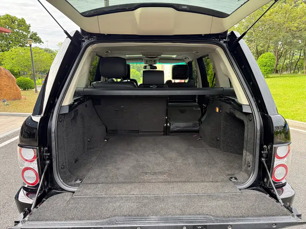 Land Rover Range Rover — миниатюра 30