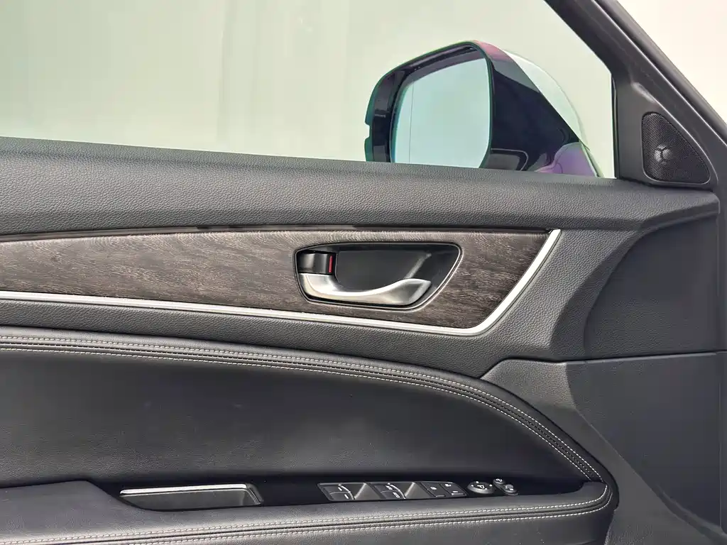 Honda UR-V — миниатюра 14