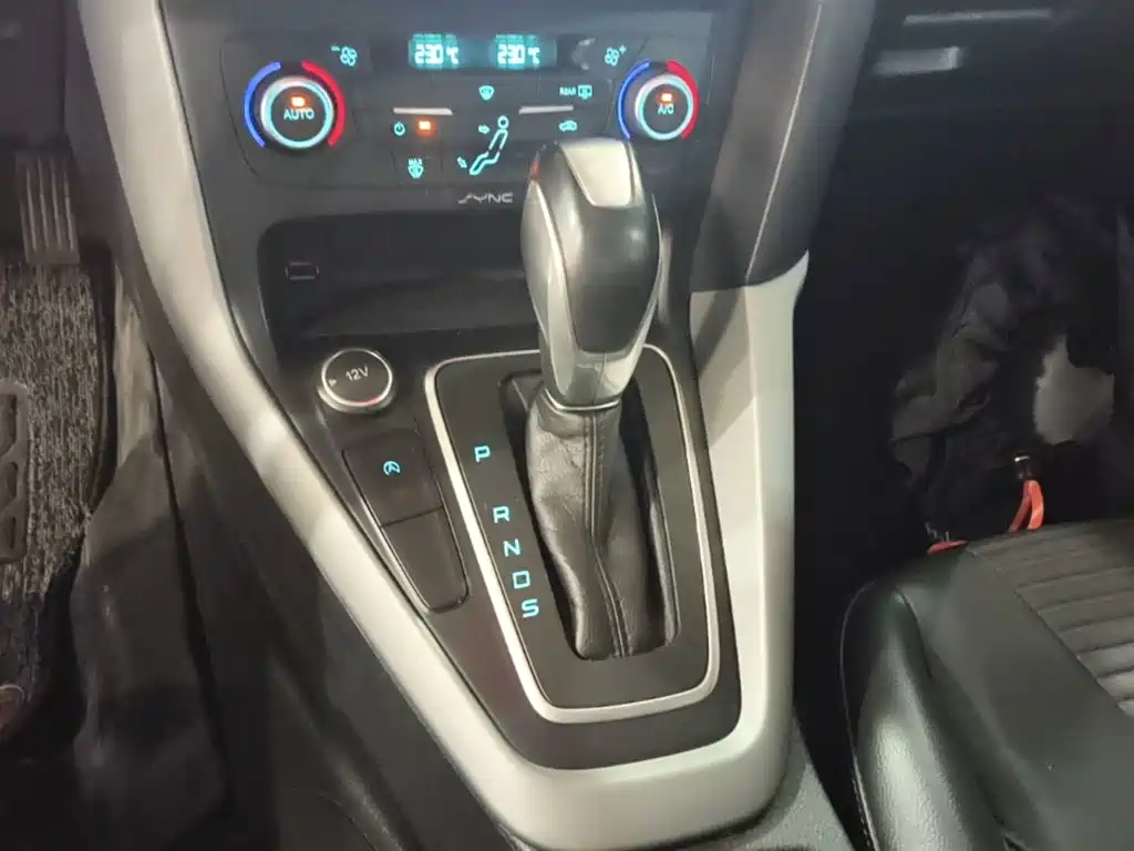 Ford Focus — миниатюра 14