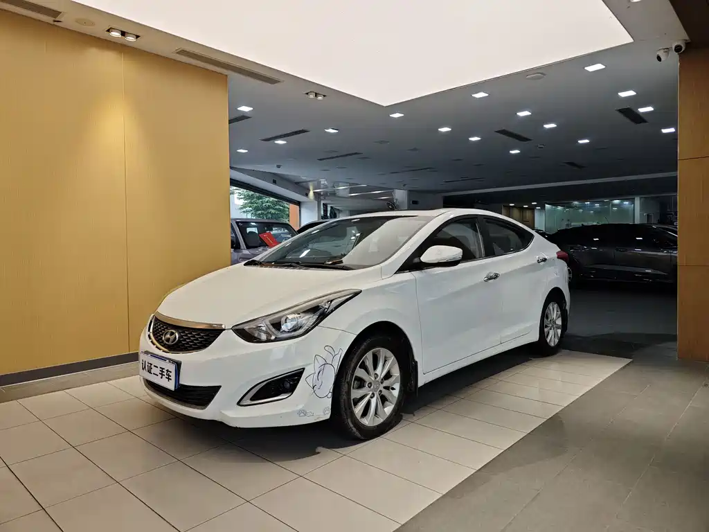 Hyundai Elantra Langdong 2016