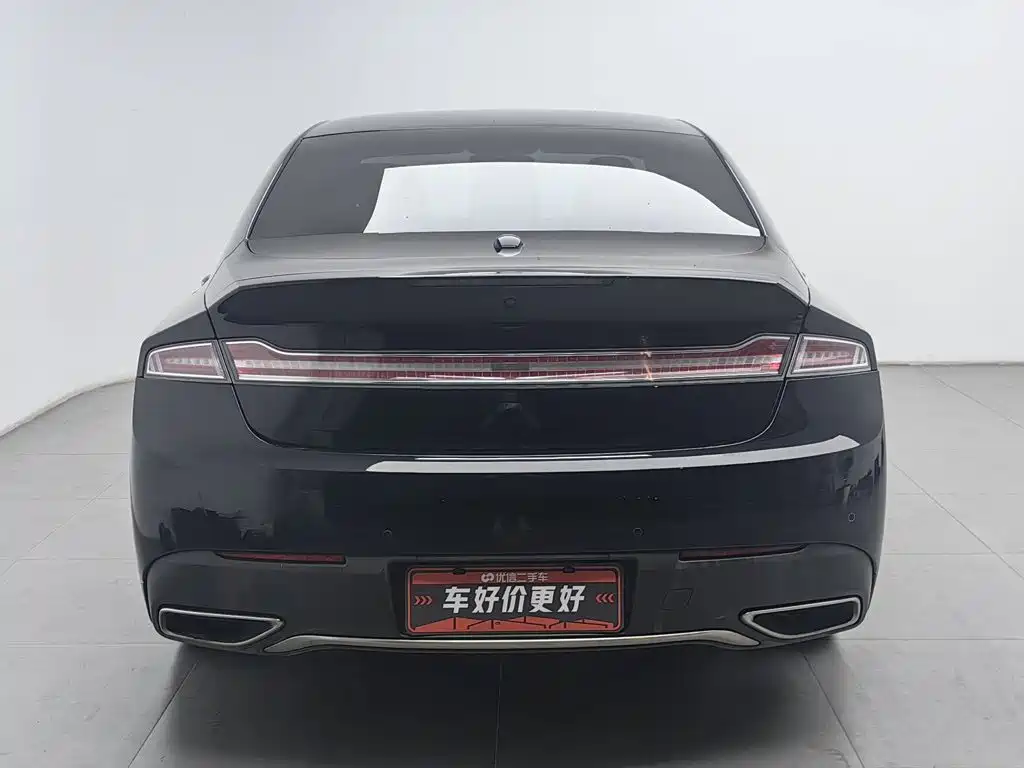 Lincoln MKZ — миниатюра 4