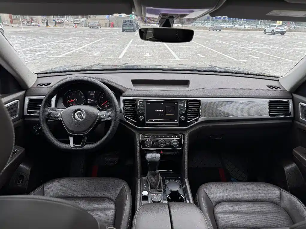 Volkswagen Teramont — миниатюра 5