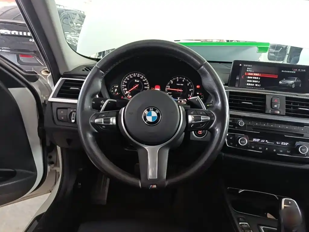 BMW 3 Series — миниатюра 11