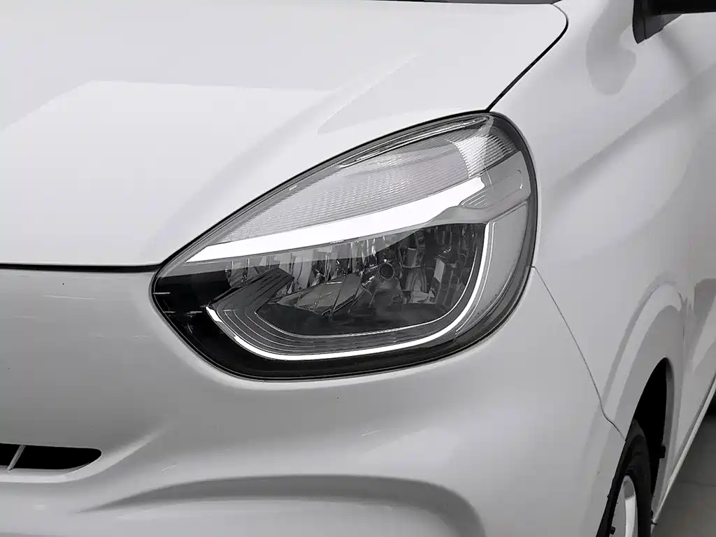 Roewe Clever — миниатюра 7