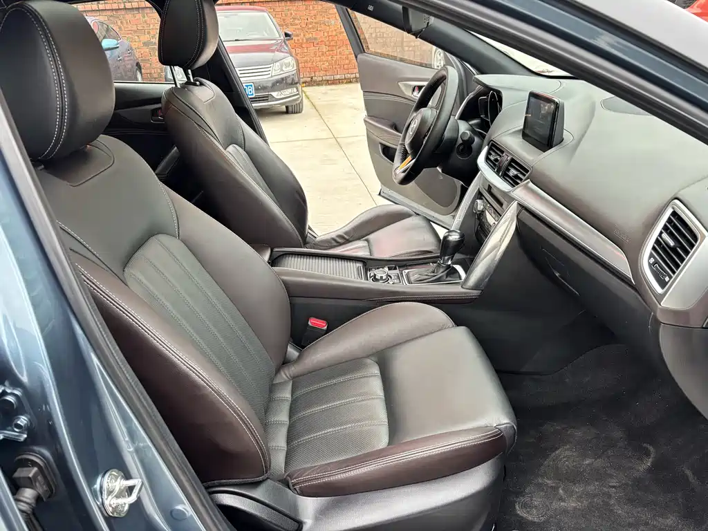 Mazda CX-4 — миниатюра 9