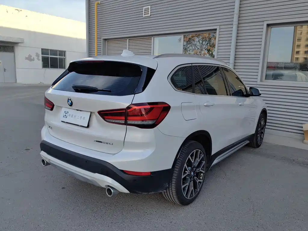 BMW X1 — миниатюра 5