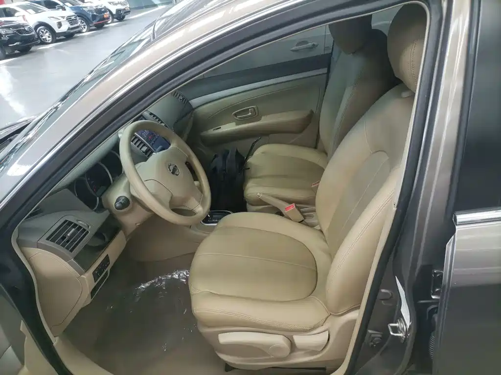 Nissan Sylphy — миниатюра 15